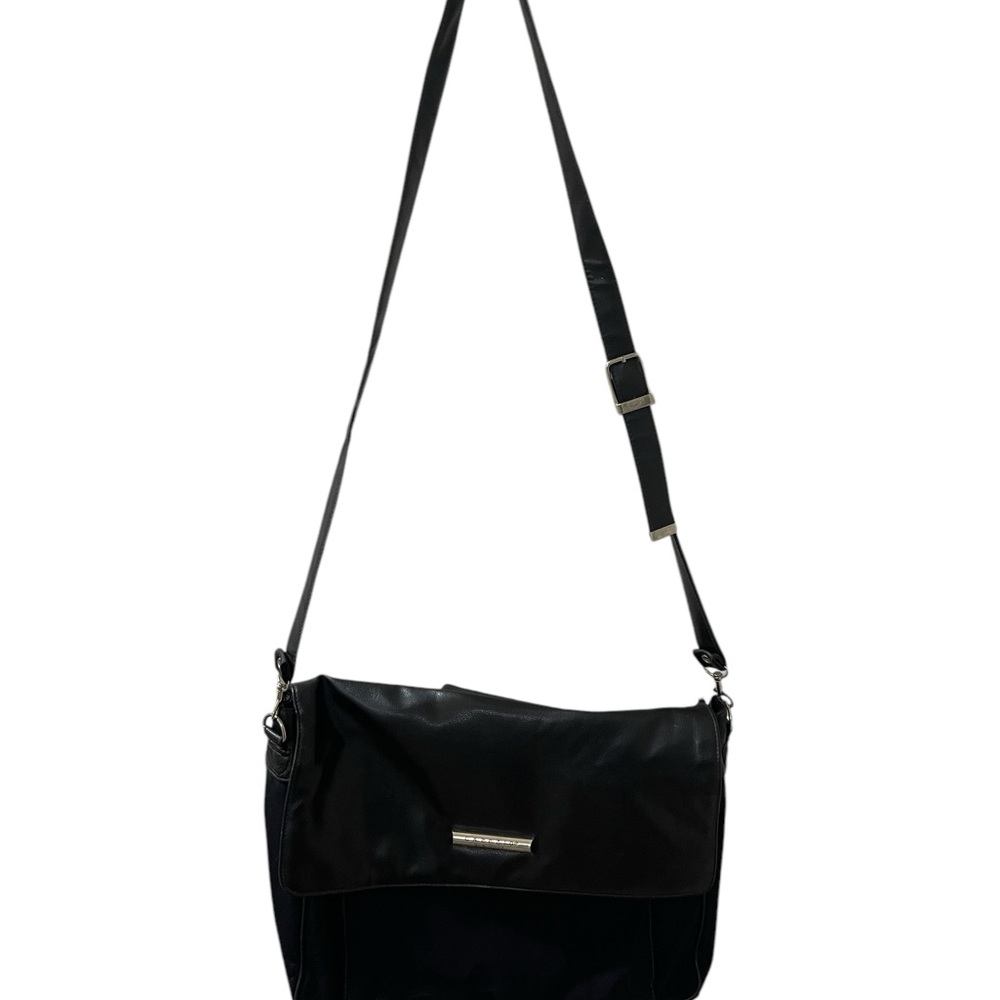 Capezio  Dancer Bag with adjustable Strap 16 X10 in with numerous pockets strap